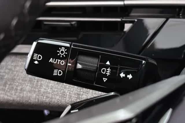 Peugeot 3008 (2024) thumbnail 34