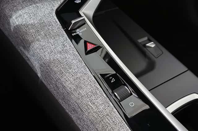 Peugeot 3008 (2024) thumbnail 39