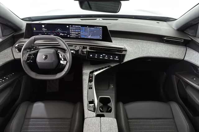 Peugeot 3008 (2024) thumbnail 7