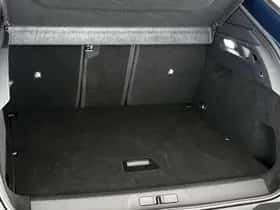 Peugeot 3008 (2024) thumbnail 9