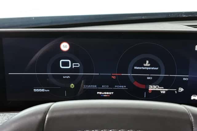 Peugeot 3008 (2024) thumbnail 10