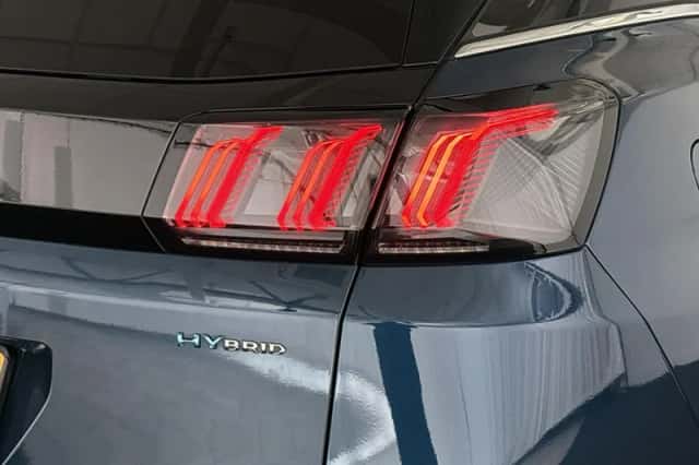 Peugeot 3008 (2022) thumbnail 20