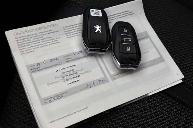 Peugeot 3008 (2022) thumbnail 28