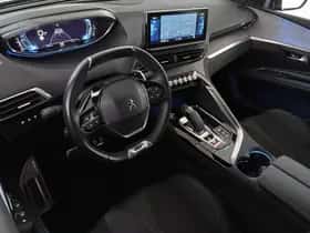 Peugeot 3008 (2022) thumbnail 5