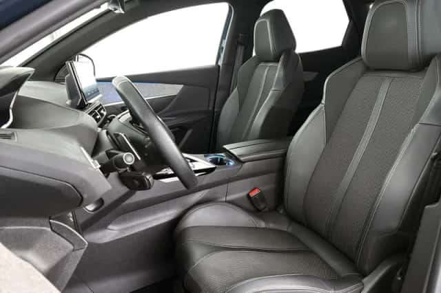 Peugeot 3008 (2022) thumbnail 6