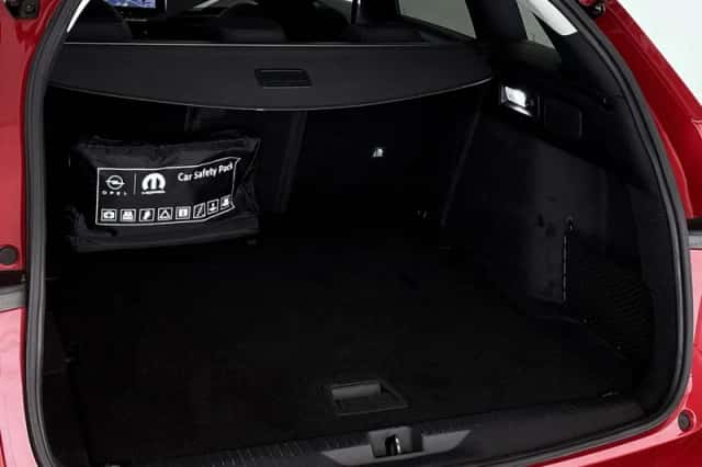 Opel Astra (2023) thumbnail 8