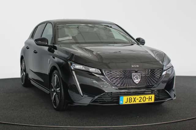 Peugeot 308 (2022) thumbnail 2