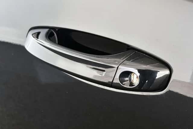 Peugeot 308 (2022) thumbnail 18