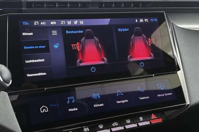 Peugeot 308 (2022) thumbnail 23