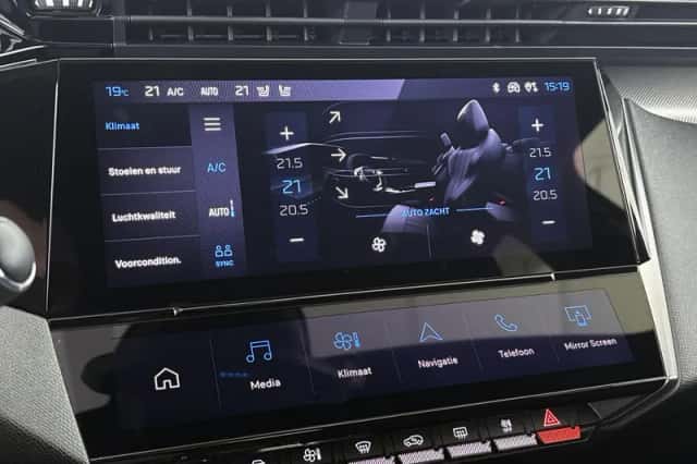 Peugeot 308 (2022) thumbnail 24