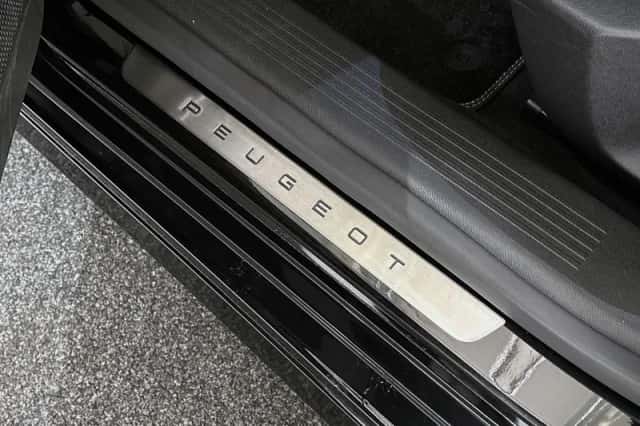 Peugeot 308 (2022) thumbnail 25