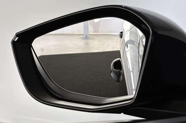 Peugeot 308 (2022) thumbnail 26
