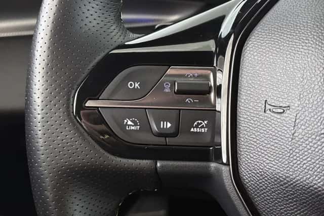 Peugeot 308 (2022) thumbnail 30