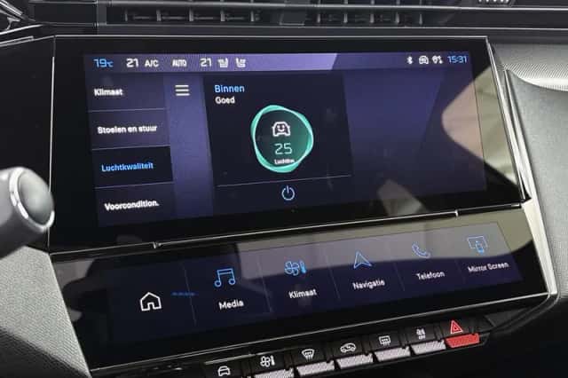 Peugeot 308 (2022) thumbnail 42