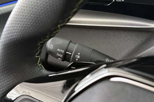 Peugeot 308 (2022) thumbnail 43