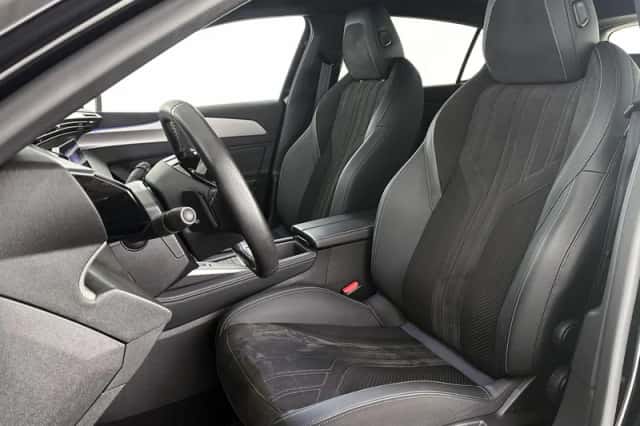 Peugeot 308 (2022) thumbnail 6