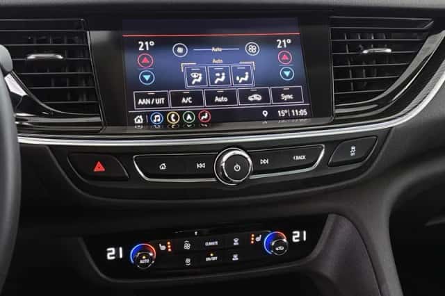 Opel Insignia (2019) thumbnail 23