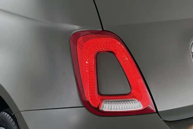 Fiat 500 (2018) thumbnail 19