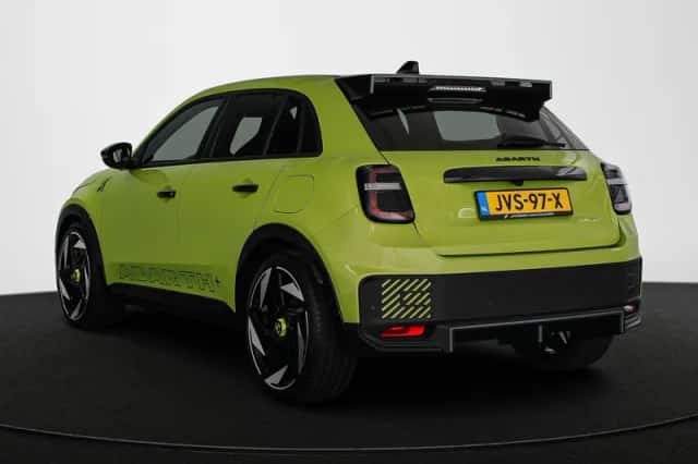 Abarth 600e (2026) thumbnail 4