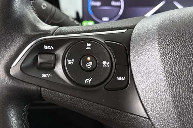 Opel Mokka-e (2022) thumbnail 28