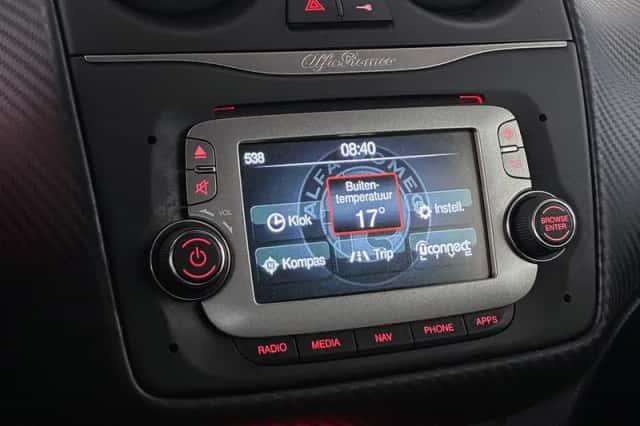 Alfa Romeo Mito (2018) thumbnail 12