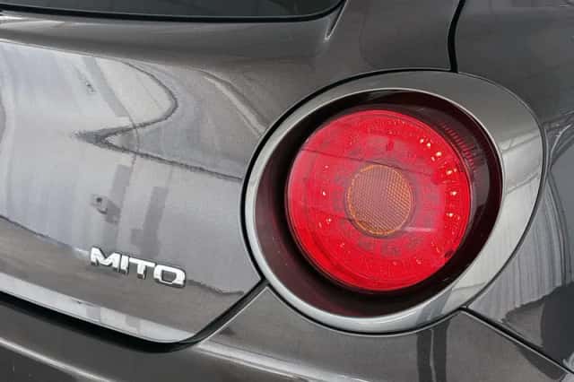 Alfa Romeo Mito (2018) thumbnail 17