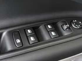 Jeep Avenger (2026) thumbnail 33