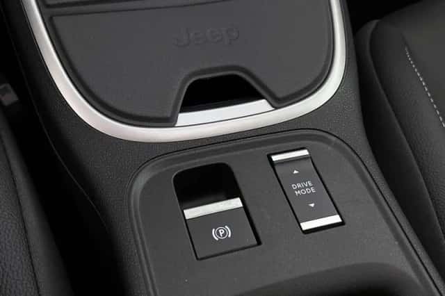 Jeep Avenger (2026) thumbnail 38