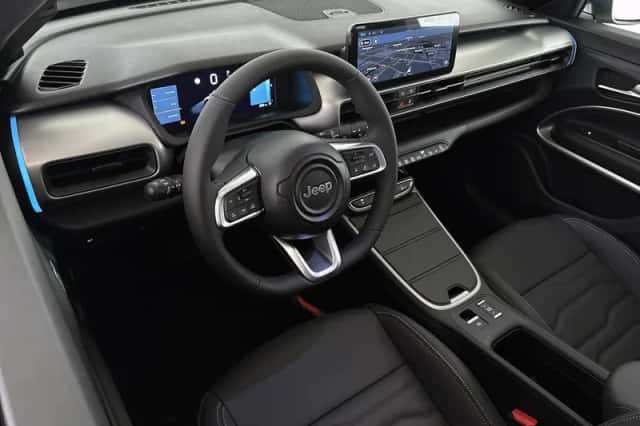 Jeep Avenger (2026) thumbnail 5