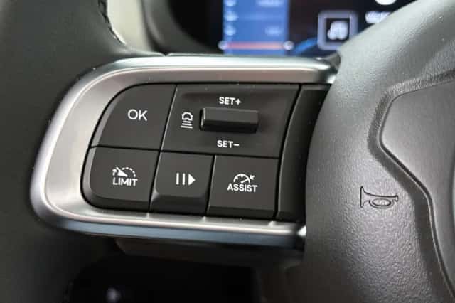 Jeep Avenger (2025) thumbnail 29