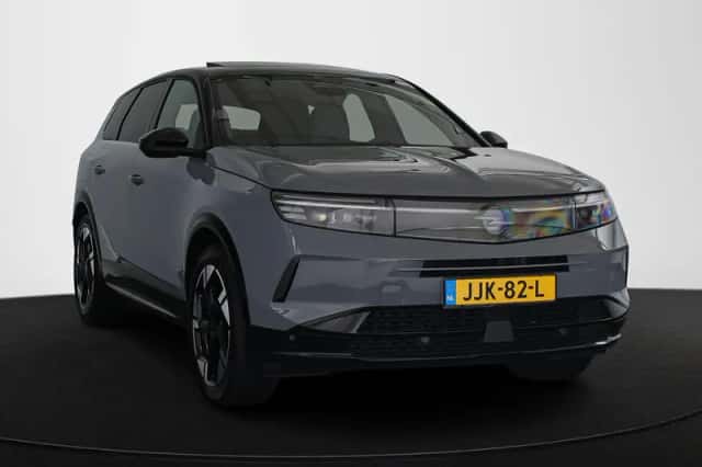 Opel Grandland (2025) thumbnail 2