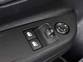 Opel Corsa (2021) thumbnail 26