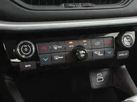 Jeep Compass (2024) thumbnail 25