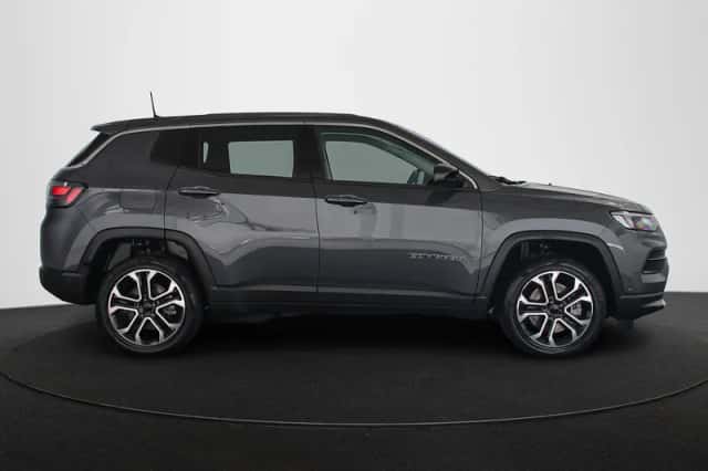 Jeep Compass (2024) thumbnail 34