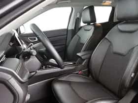 Jeep Compass (2024) thumbnail 6