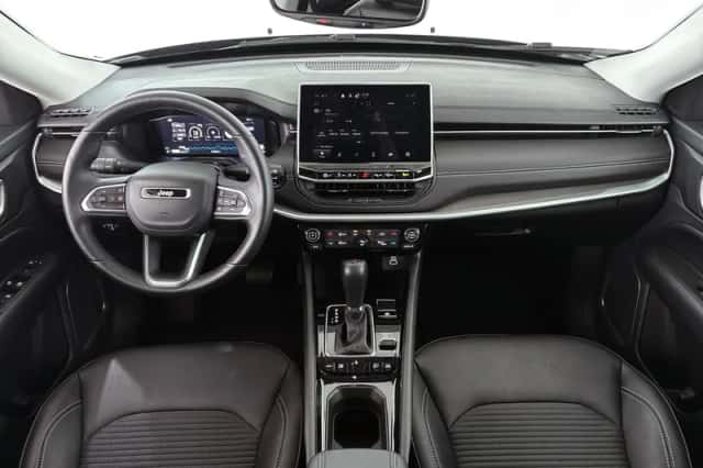 Jeep Compass (2024) thumbnail 7