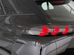 Peugeot e-2008 (2022) thumbnail 18