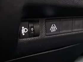 Peugeot e-2008 (2022) thumbnail 21