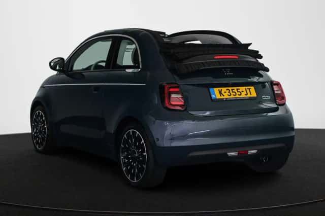 Fiat 500C (2020) thumbnail 4