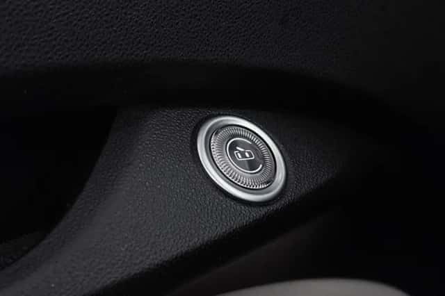 Fiat 500C (2020) thumbnail 37