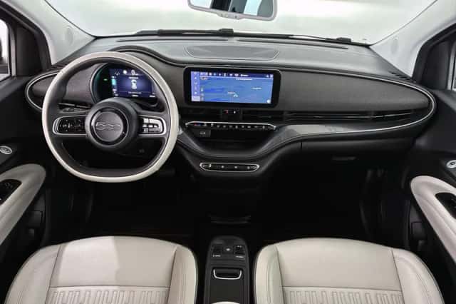 Fiat 500C (2020) thumbnail 7