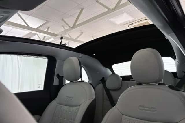 Fiat 500C (2020) thumbnail 8
