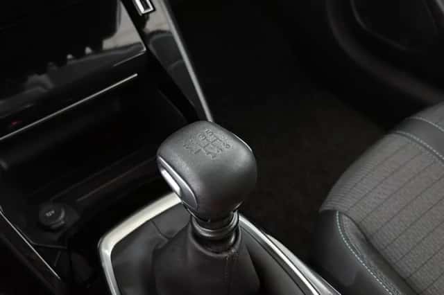 Peugeot 208 (2021) thumbnail 20