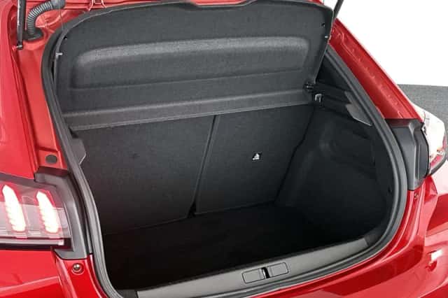 Peugeot 208 (2021) thumbnail 9