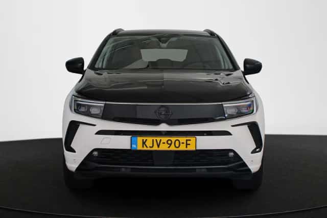 Opel Grandland (2023) thumbnail 14