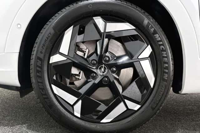 Opel Grandland (2023) thumbnail 21