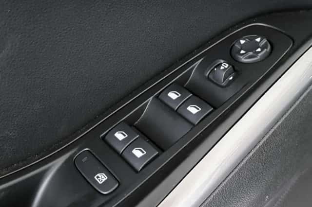 Opel Grandland (2023) thumbnail 30