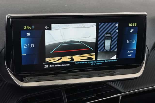 Peugeot e-208 (2022) thumbnail 16