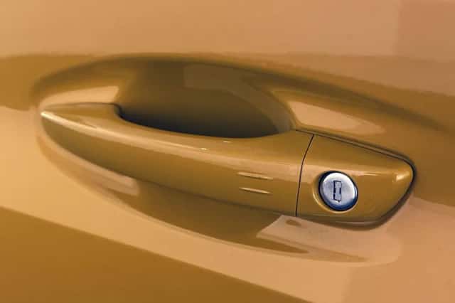 Peugeot e-208 (2022) thumbnail 18