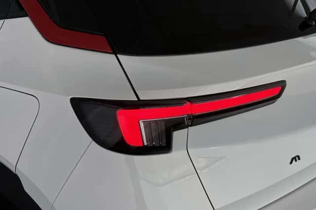 Opel Mokka (2022) thumbnail 18
